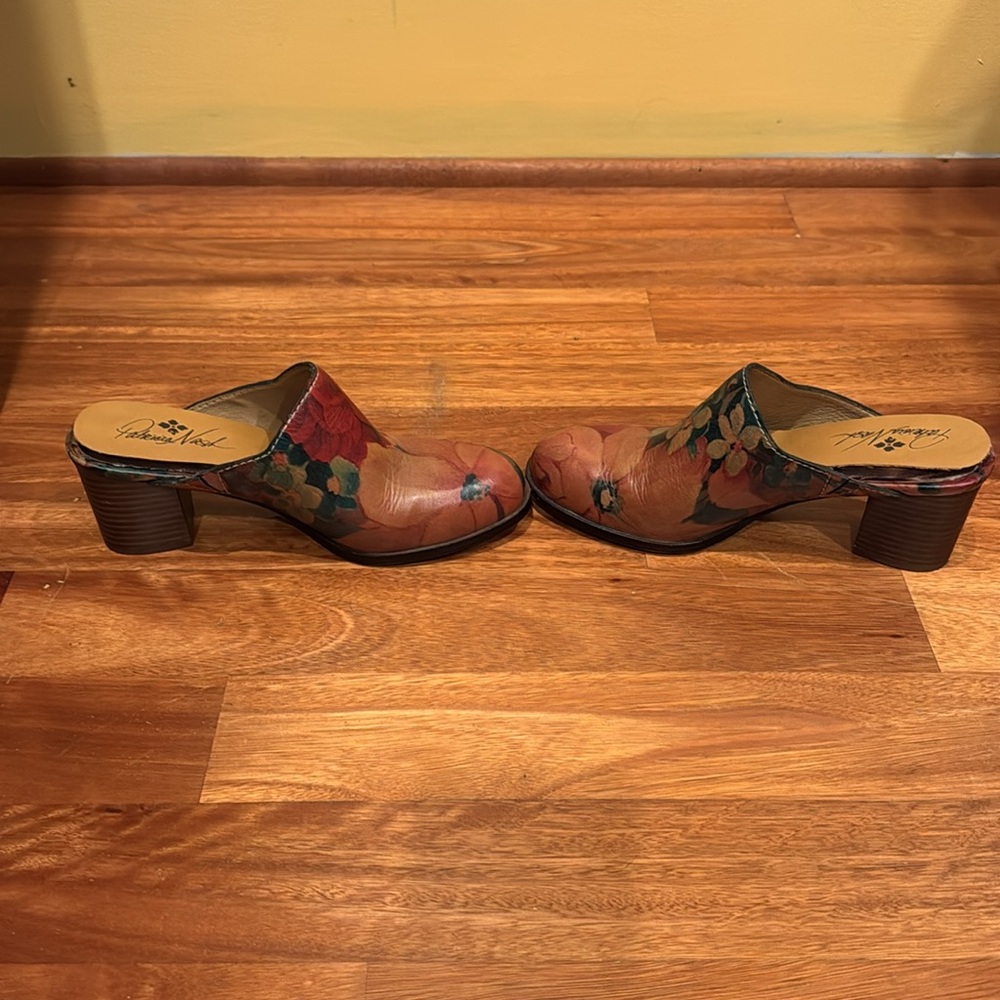 PATRICIA NASH NICIA FLORAL LEATHER MULE SHOES slip-on SIZE 7.5 - Picture 4 of 9